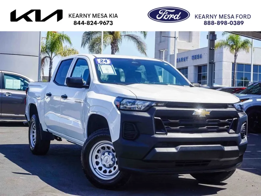 2024 Chevrolet Colorado Work Truck photo 1