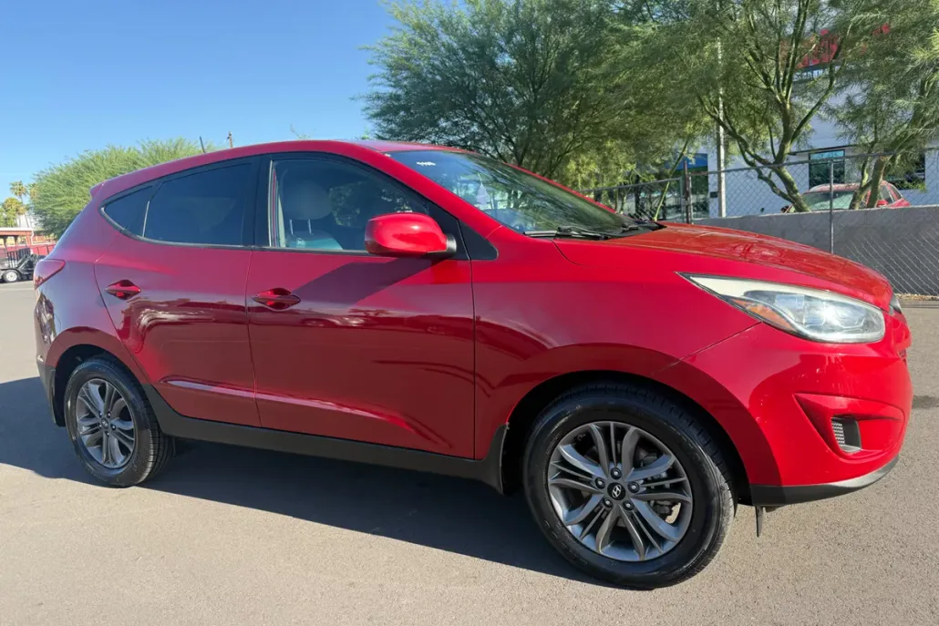 2014 Hyundai Tucson GL photo 1