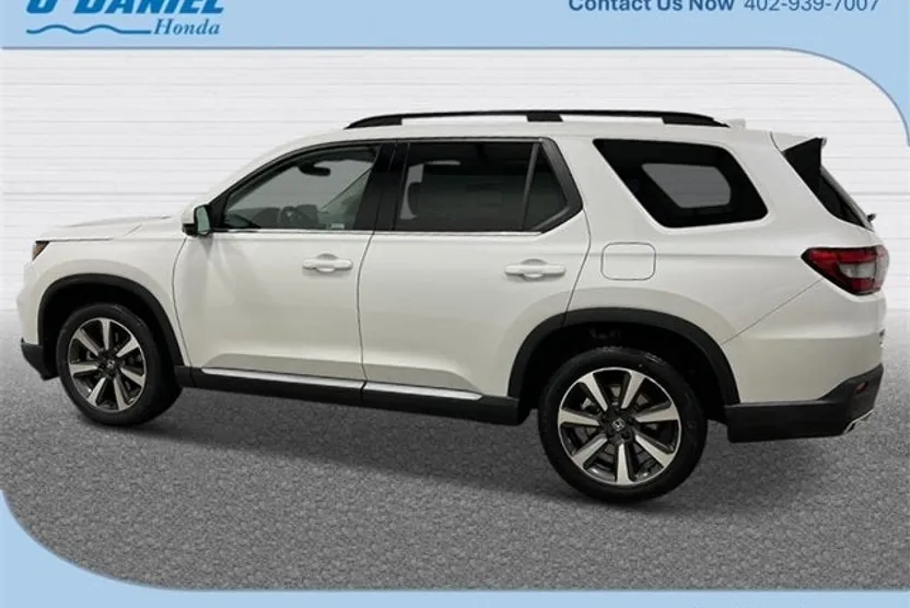 2025 Honda Pilot Elite photo 1