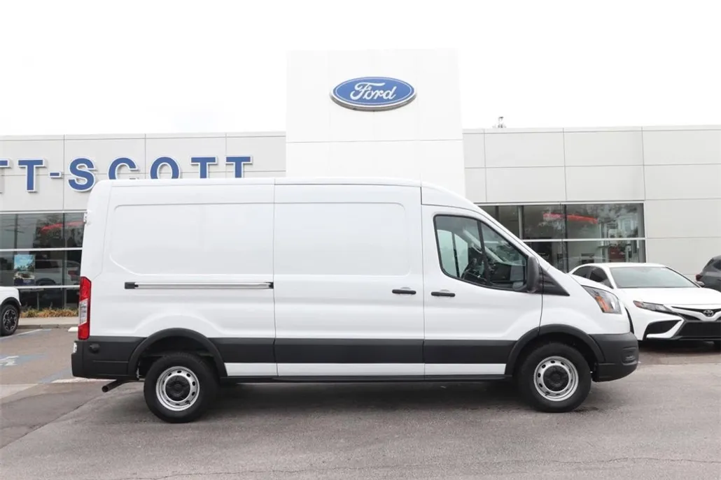 2025 Ford Transit Cargo Van photo 1