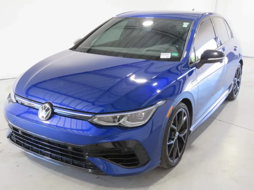 2023 Volkswagen Golf Anniversary Edition photo 1
