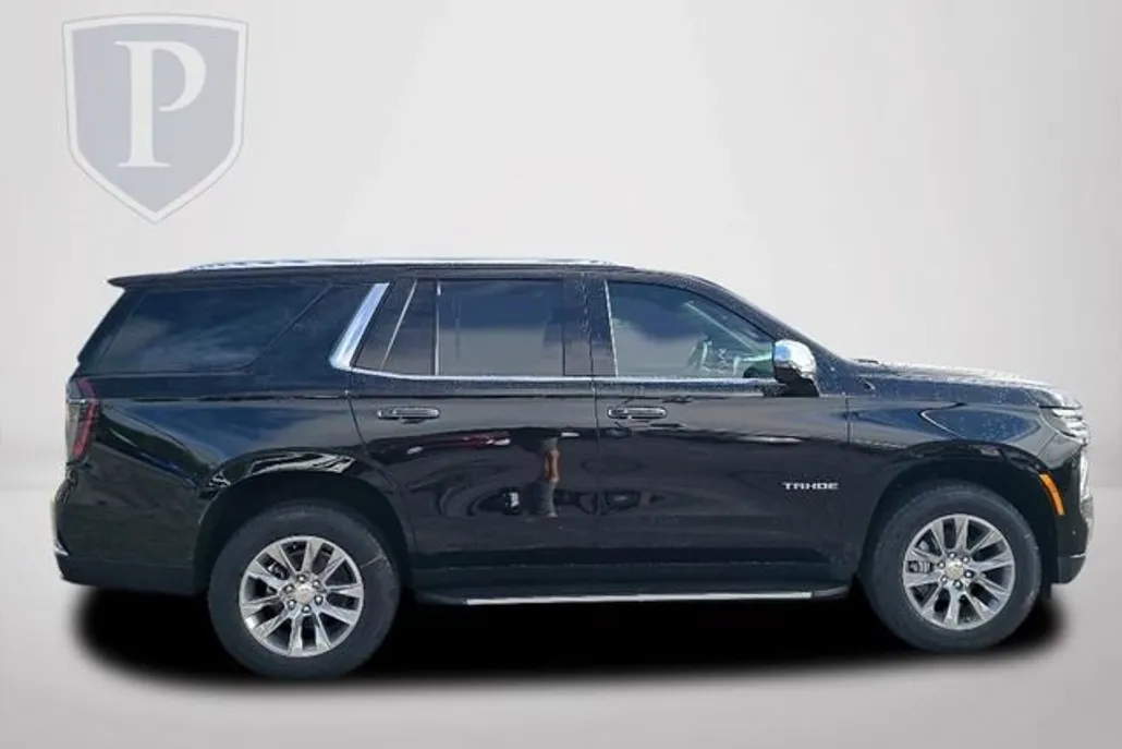 2025 Chevrolet Tahoe Premier photo 1