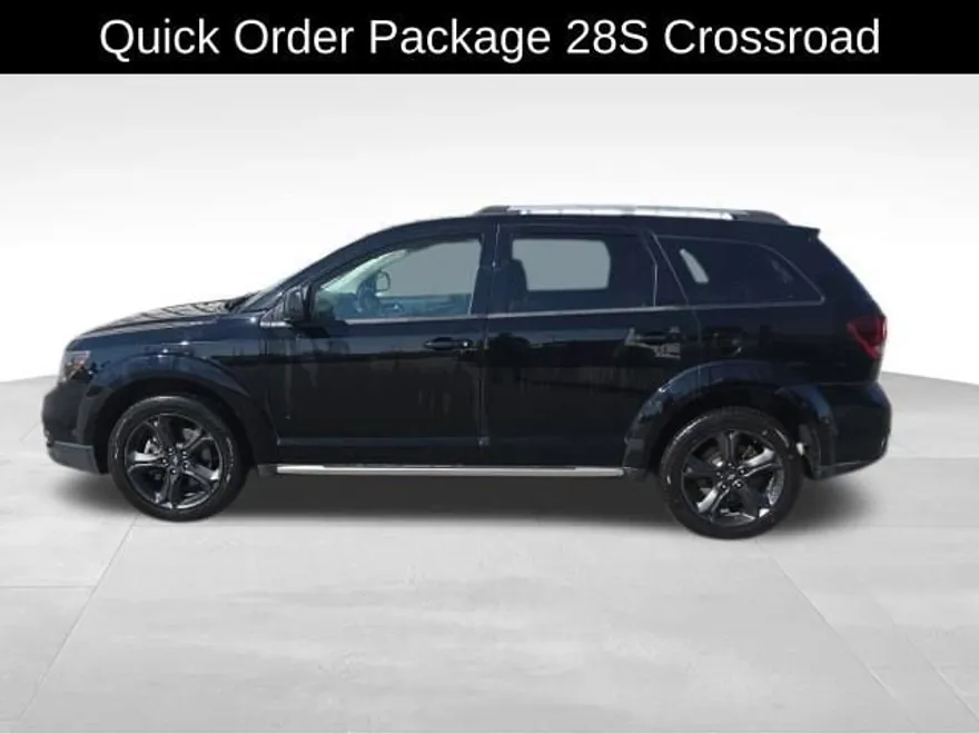 2018 Dodge Journey Crossroad photo 1