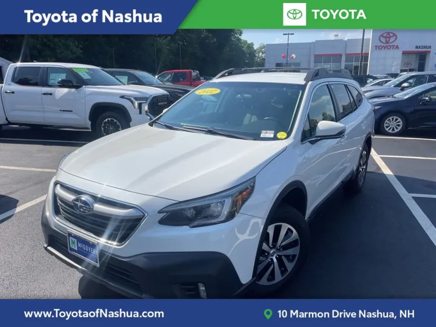 2022 Subaru Outback Premium photo 1