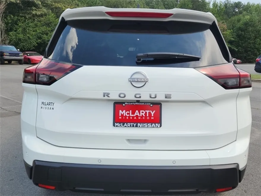 2026 Nissan Rogue S photo 1