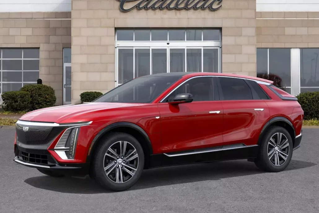 2026 Cadillac Lyriq Luxury photo 1