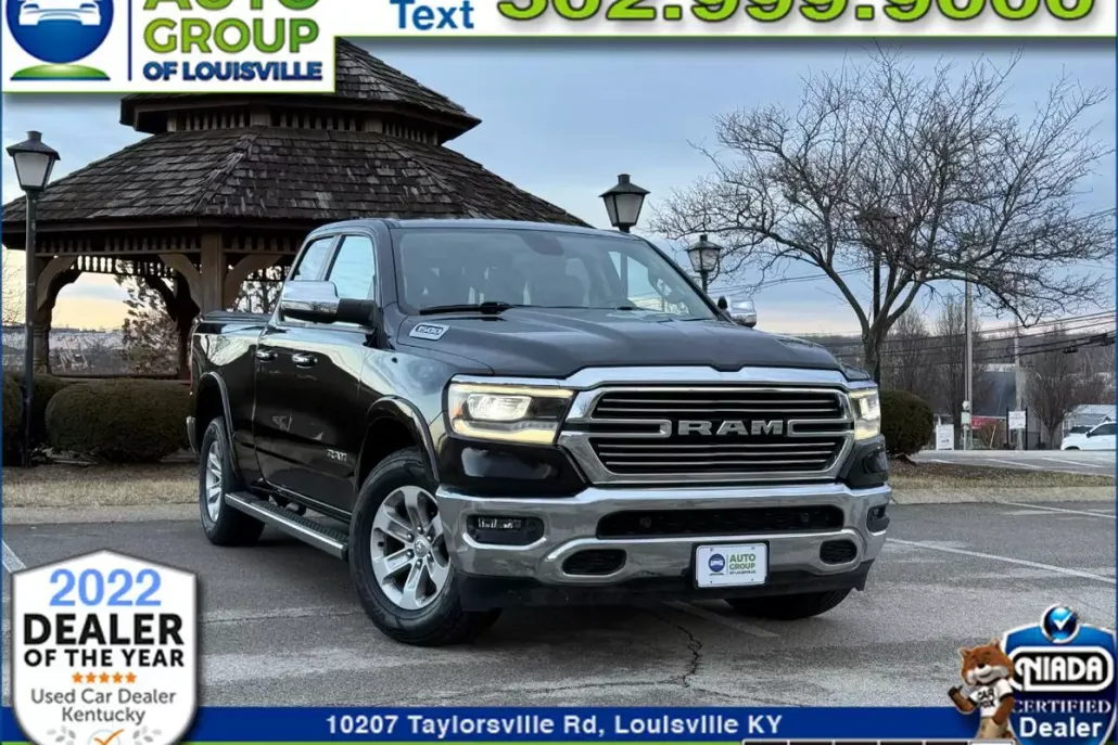 2019 Ram 1500 Laramie photo 1