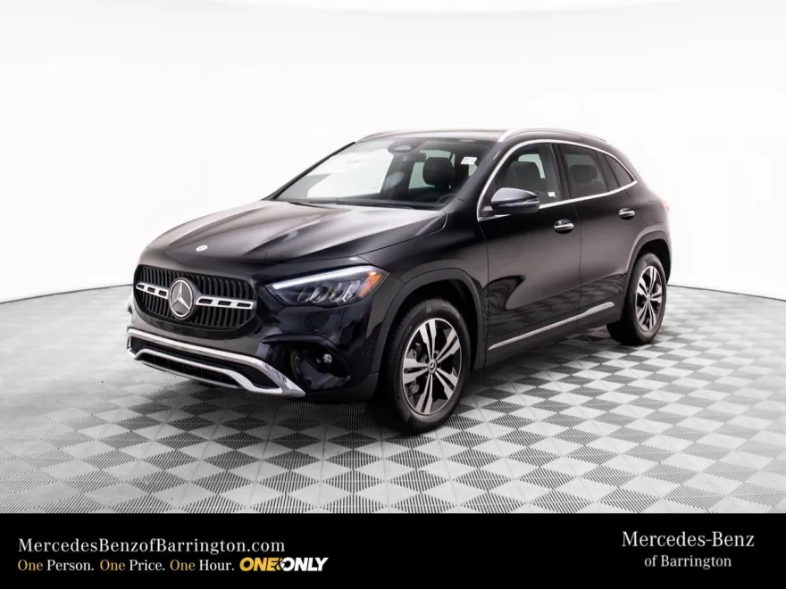 2026 Mercedes Benz GLA 250 4MATIC photo 1
