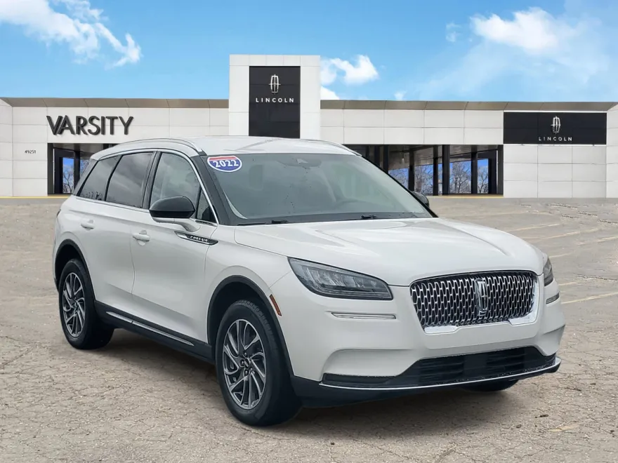 2022 Lincoln Corsair Standard photo 1