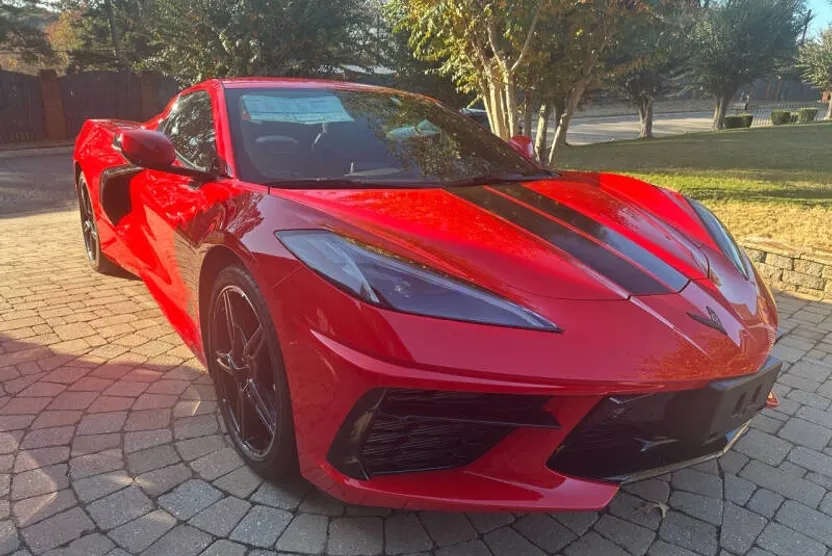2024 Chevrolet Corvette Stingray 3LT photo 1