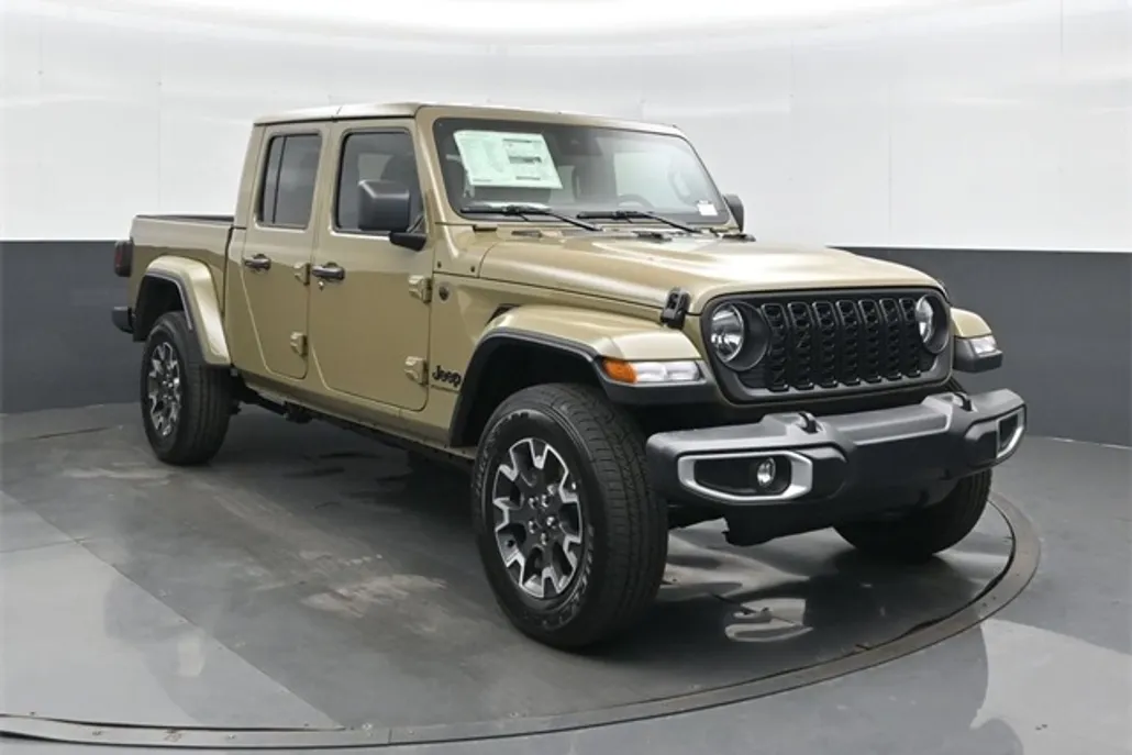 2025 Jeep Gladiator Sport S photo 1