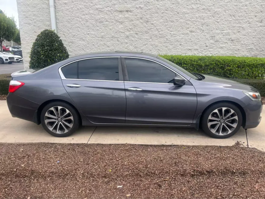 2015 Honda Accord Sport photo 1