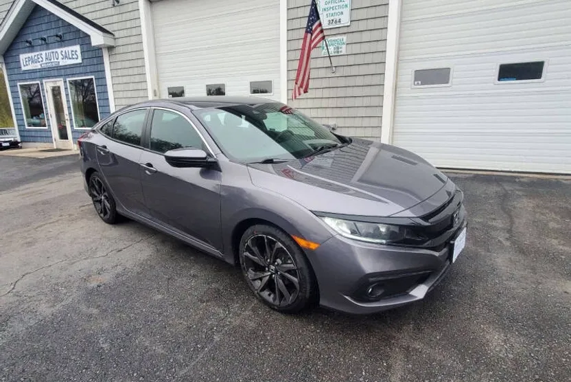 2021 Honda Civic Sport photo 1