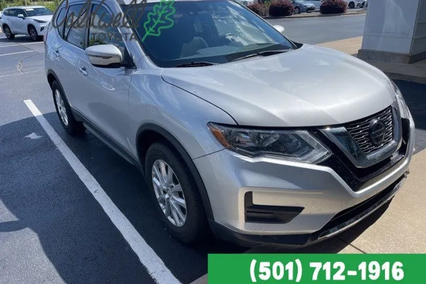 2019 Nissan Rogue S photo 1
