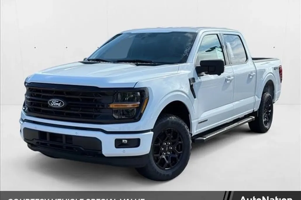 2025 Ford F-150 XLT photo 1