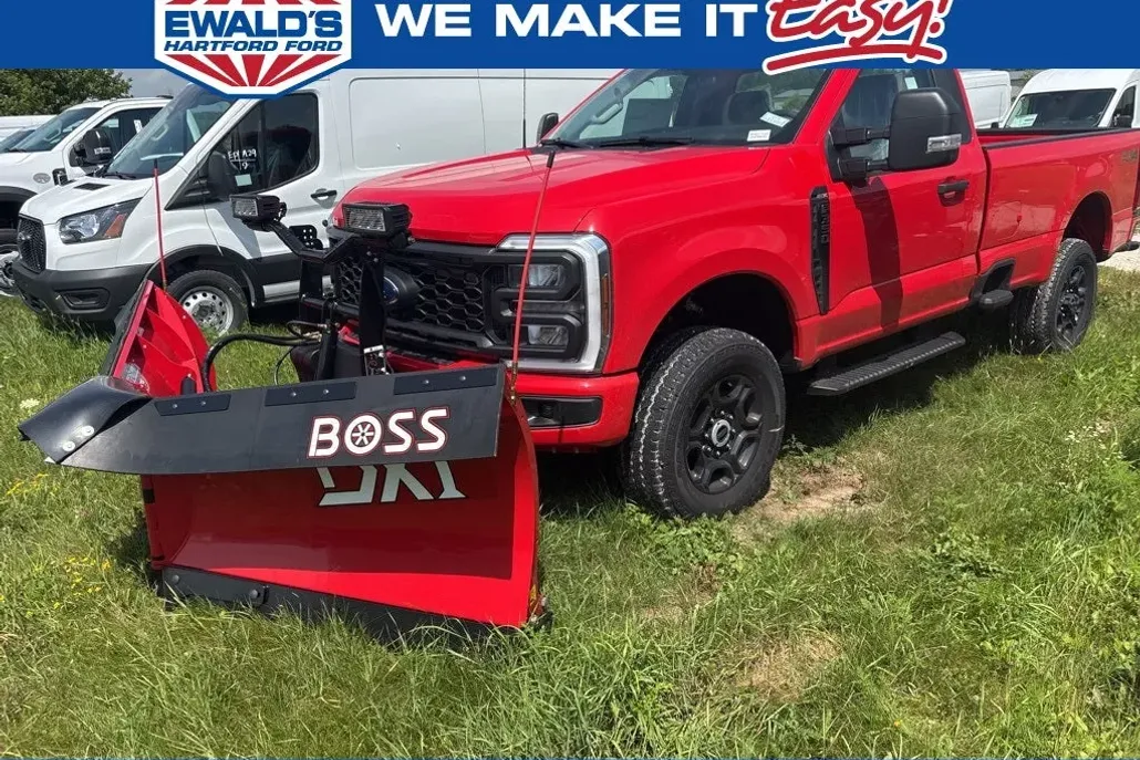 2025 Ford F-350 photo 1