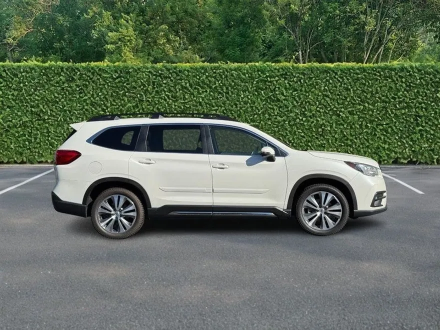 2020 Subaru Ascent Limited photo 1