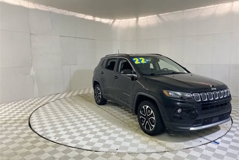 2022 Jeep Compass Limited photo 1
