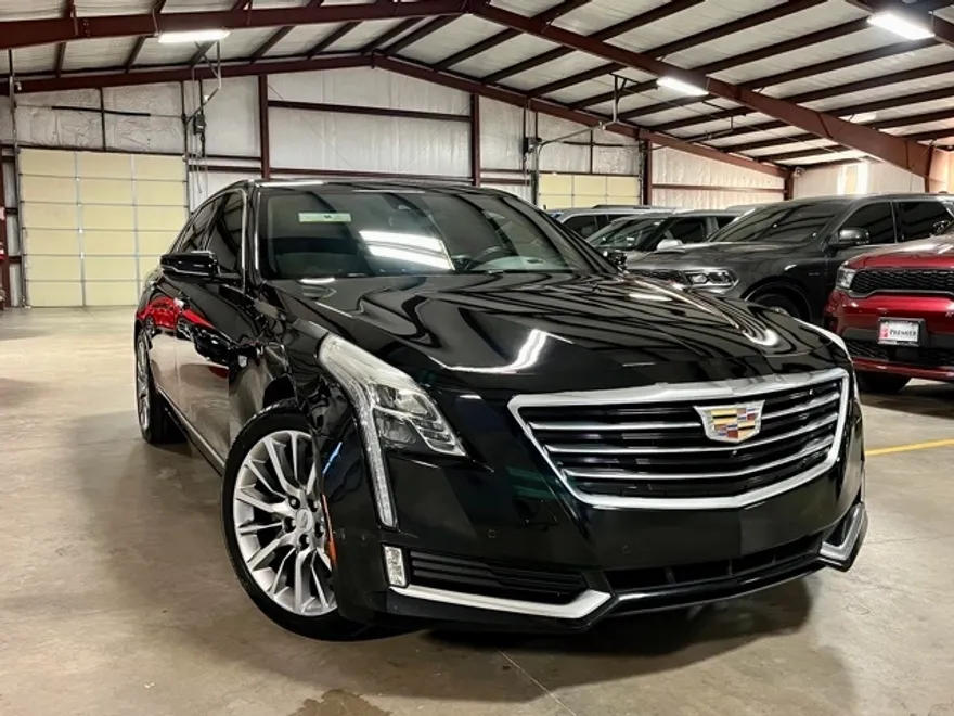 2017 Cadillac CT6 Luxury photo 1