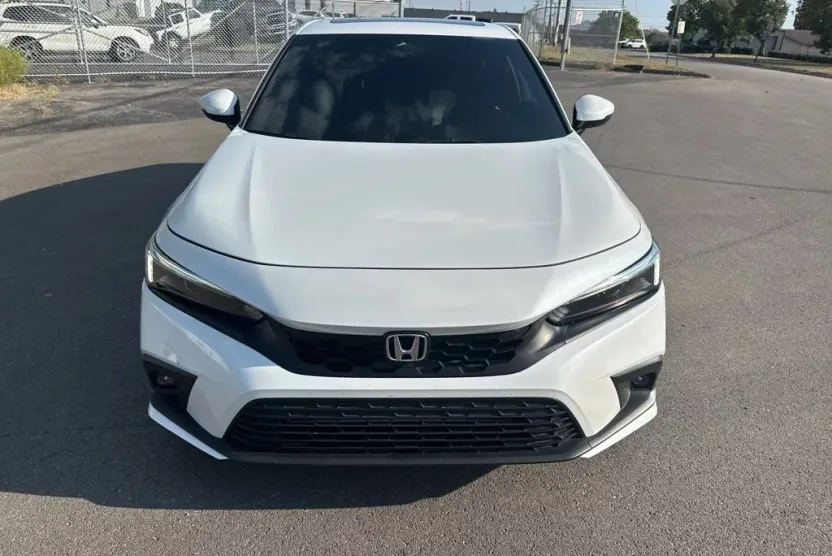 2024 Honda Civic Sport Touring Hatchback photo 1