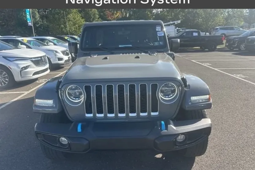 2022 Jeep Wrangler 4xe Unlimited Sahara photo 1