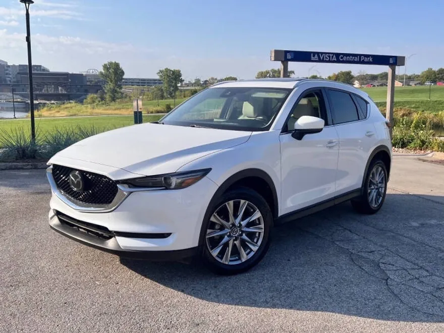 2020 Mazda CX-5 Grand Touring photo 1