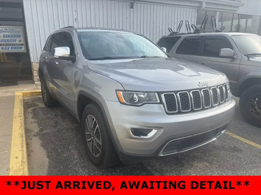 2020 Jeep Grand Cherokee Limited photo 1