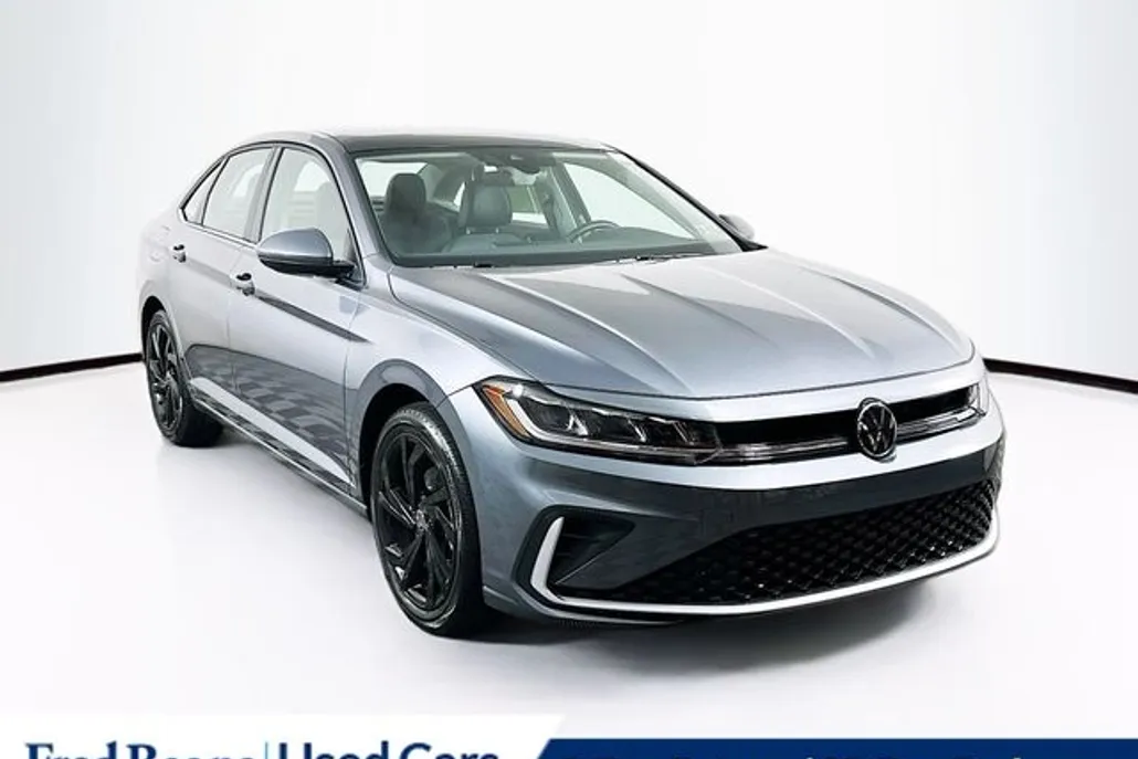 2025 Volkswagen Jetta 1.5T SE photo 1
