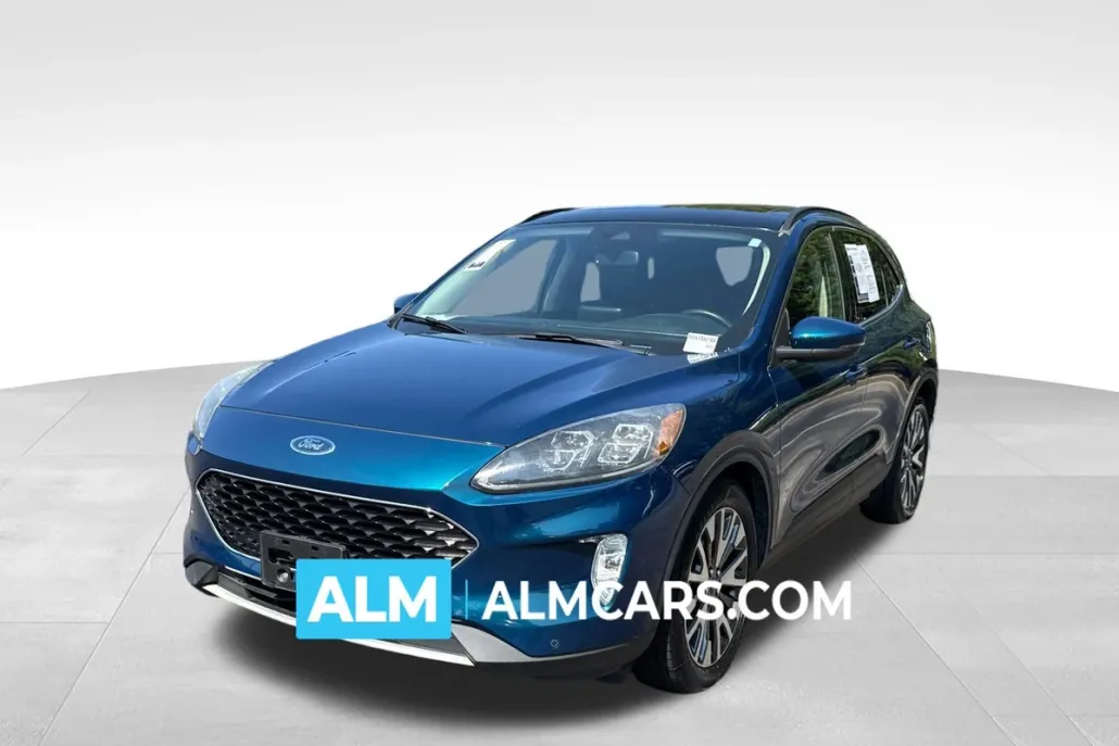 2020 Ford Escape Titanium Hybrid photo 1