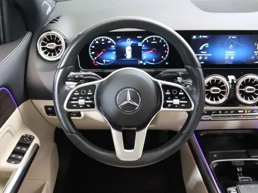 2021 Mercedes Benz GLA 250 4MATIC photo 1