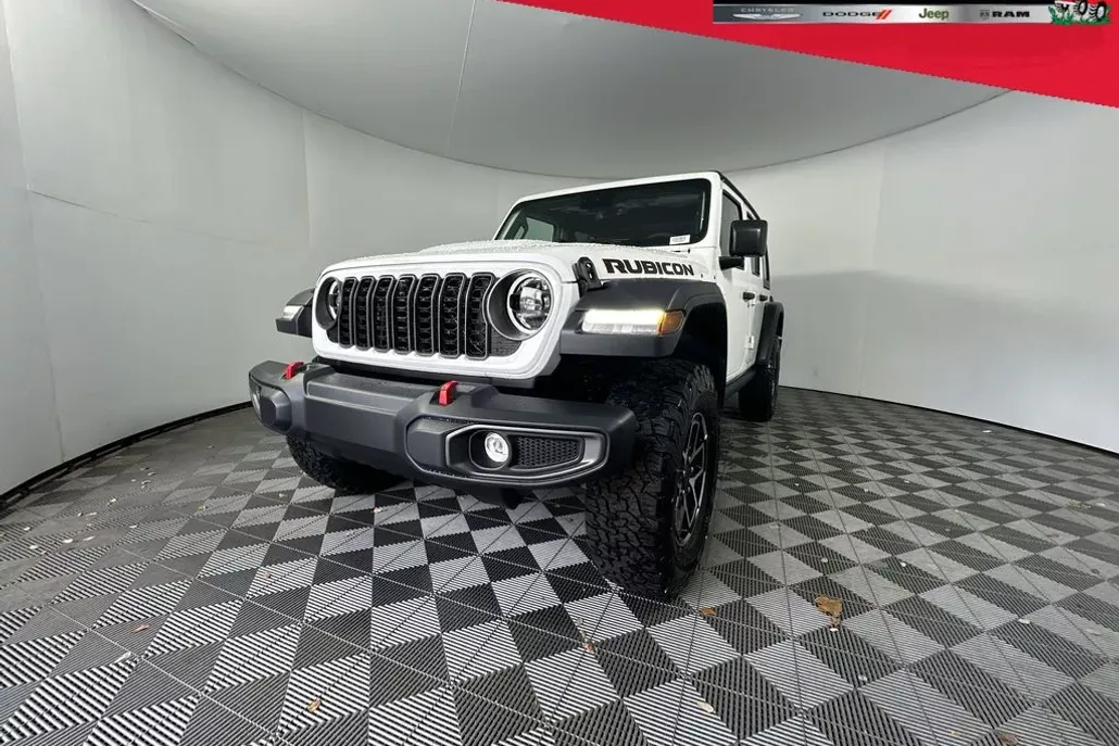 2025 Jeep Wrangler Rubicon photo 1