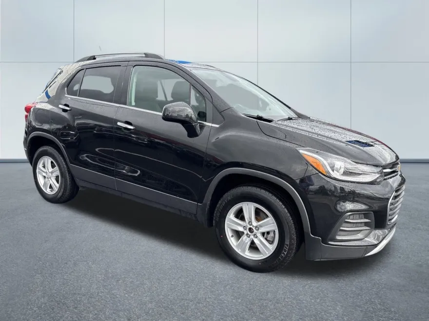 2019 Chevrolet Trax LT photo 1