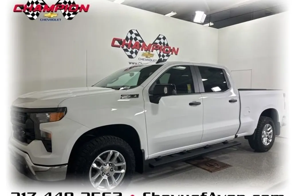 2024 Chevrolet Silverado 1500 photo 1