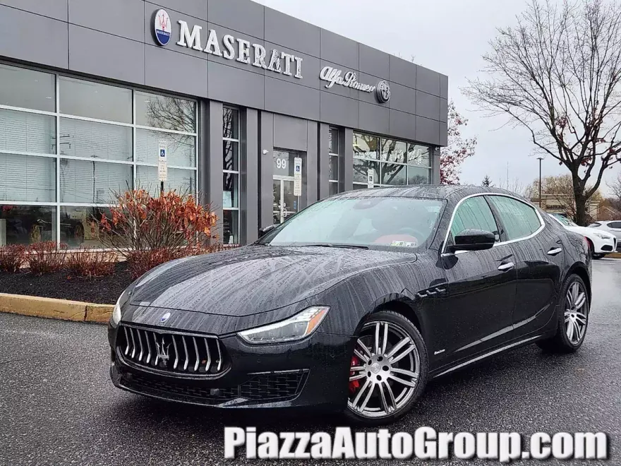 2018 Maserati Ghibli Q4 GranLusso photo 1
