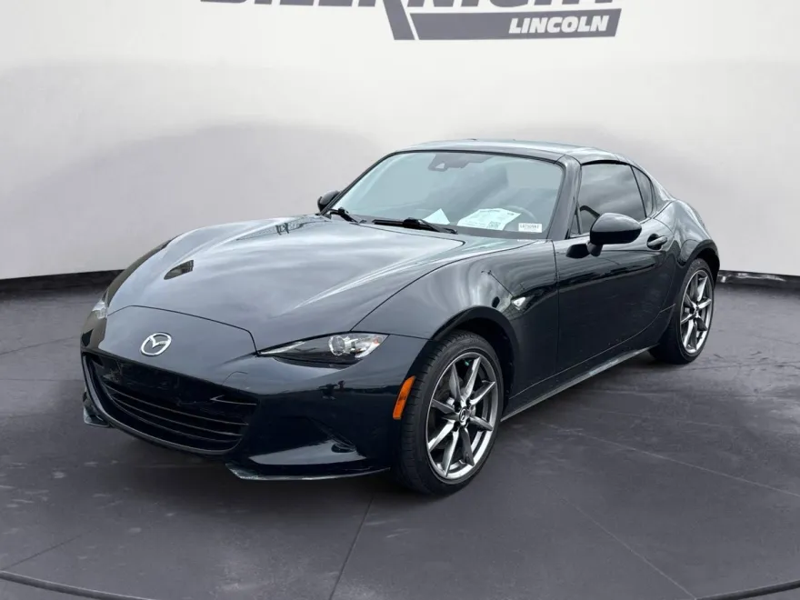 2022 Mazda MX-5 Miata RF Miata Grand Touring photo 1