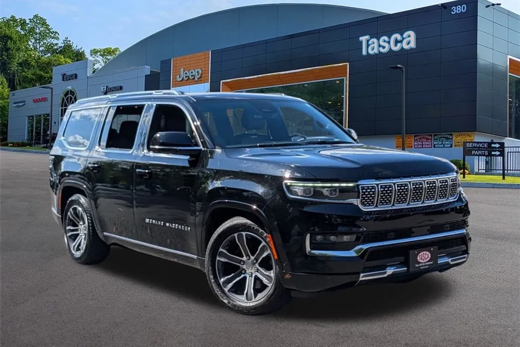 2022 Jeep Grand Wagoneer I photo 1