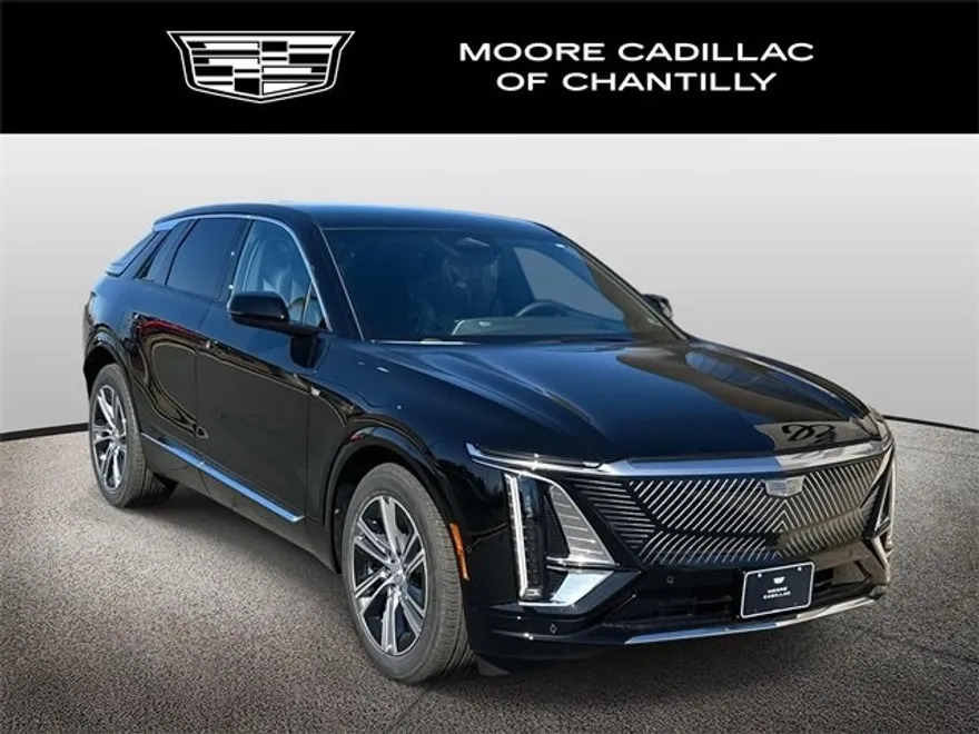 2025 Cadillac Lyriq Luxury photo 1