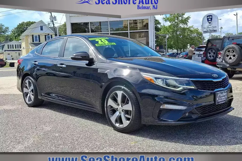 2020 Kia Optima S photo 1