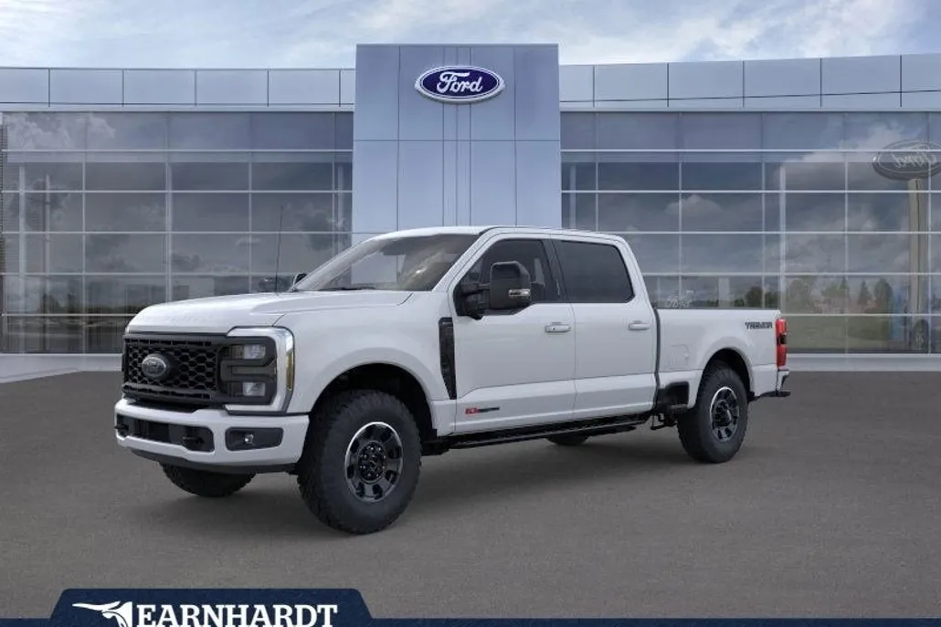 2025 Ford F-250 Lariat photo 1