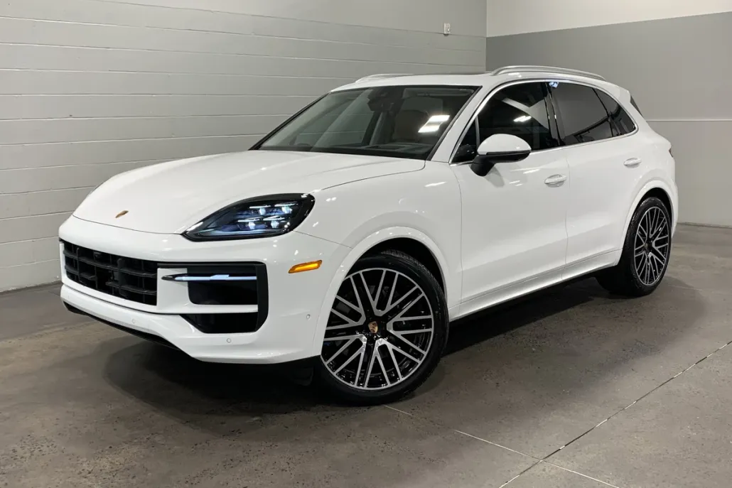 2026 Porsche Cayenne photo 1