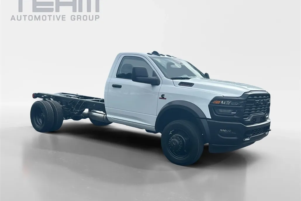 2025 Ram 4500 Tradesman photo 1