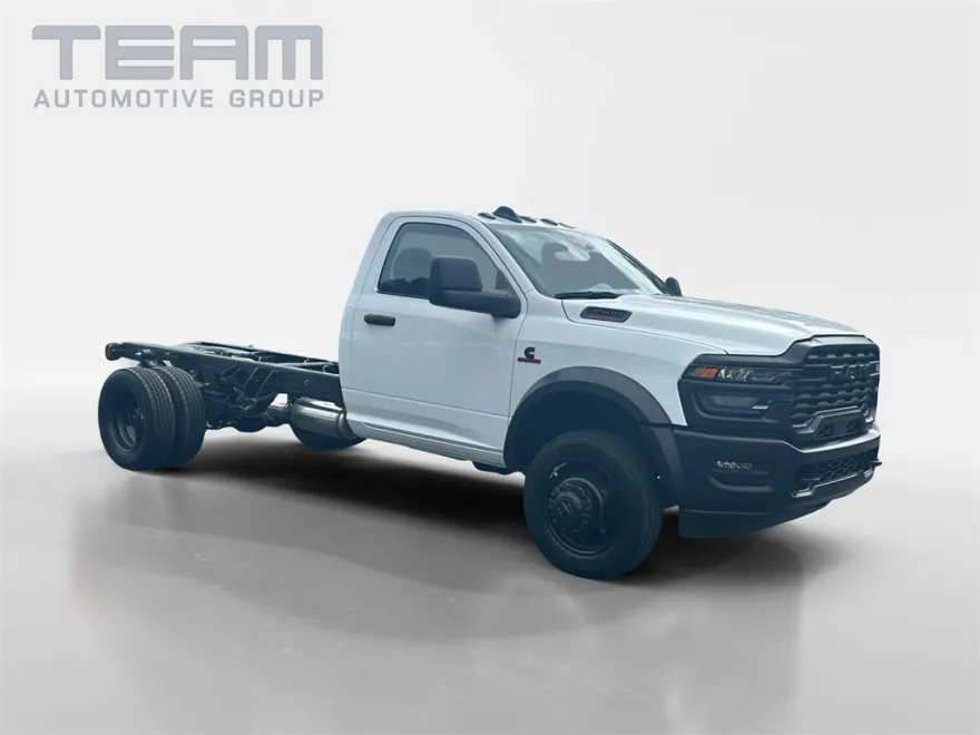 2025 Ram 4500 Tradesman photo 1