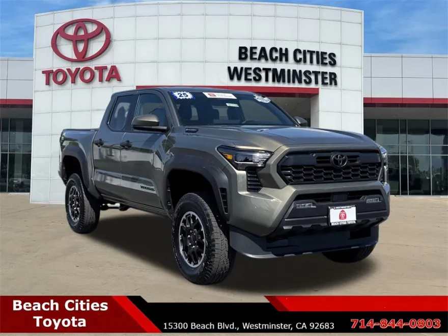 2025 Toyota Tacoma TRD Off-Road photo 1