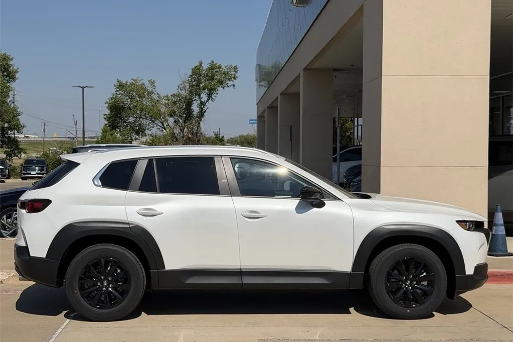 2025 Mazda CX-50 2.5 S Preferred photo 1