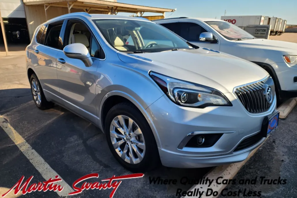 2017 Buick Envision Essence photo 1