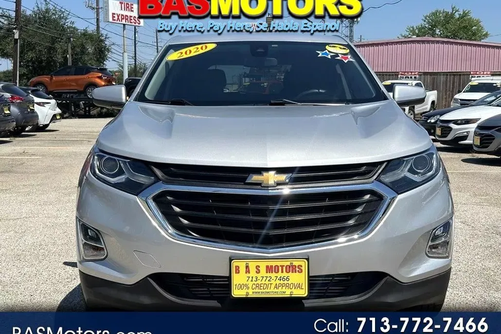 2020 Chevrolet Equinox LT photo 1