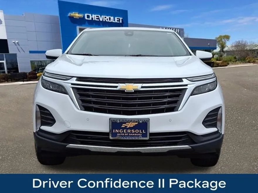 2023 Chevrolet Equinox LT photo 1