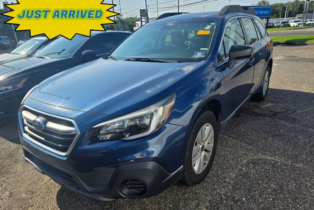 2019 Subaru Outback 2.5i photo 1