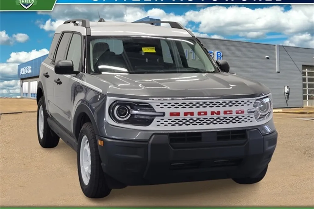 2025 Ford Bronco Sport Heritage photo 1