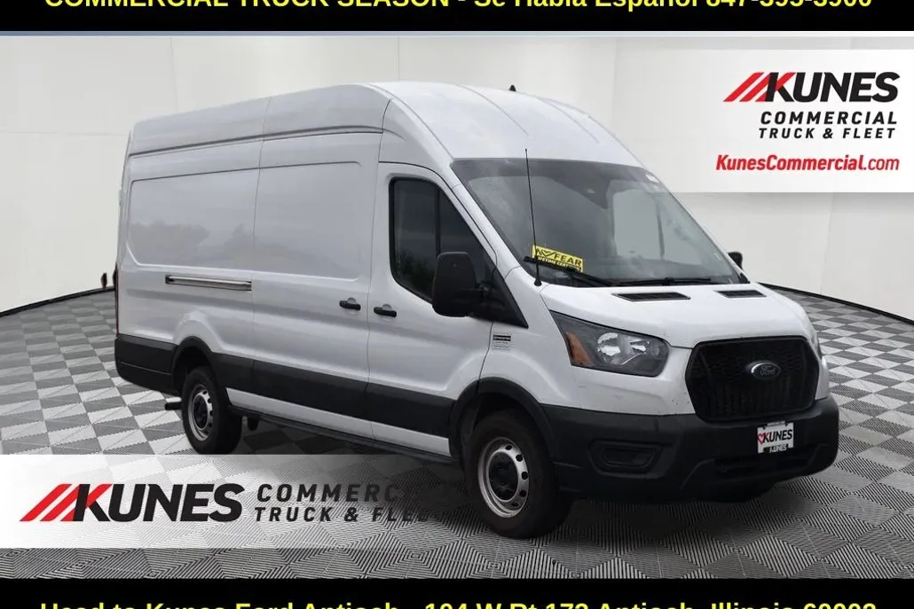 2022 Ford Transit photo 1